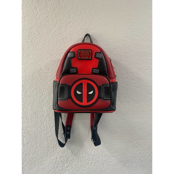 Loungefly Red and Black Backpack - Picture 7 of 11